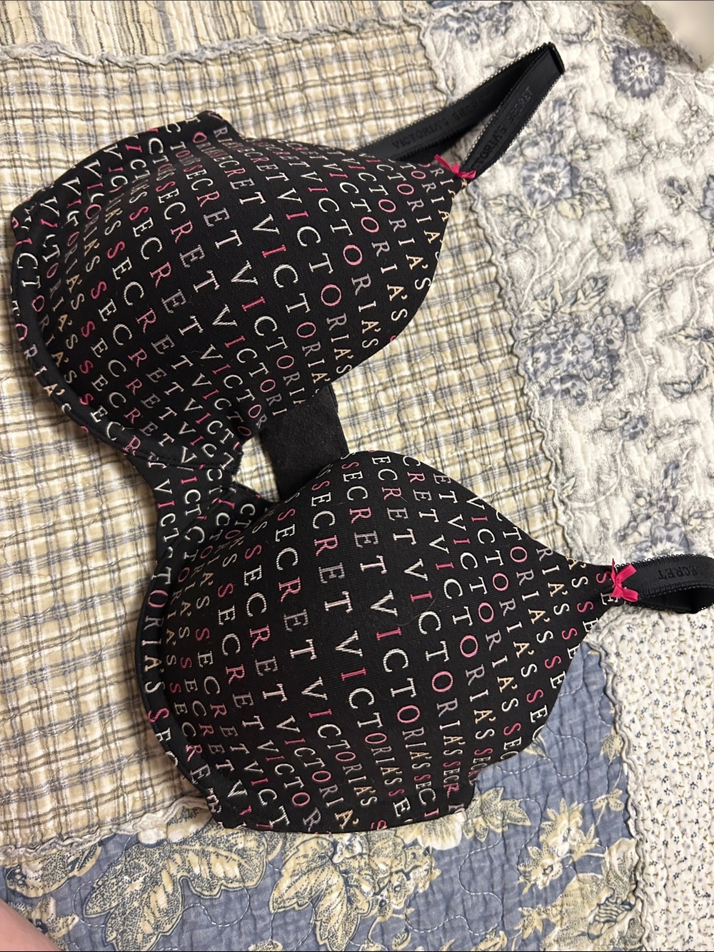 Victoria's Secret Black & Pink Logo Bra
